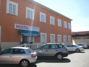  Hostal El Pinar  Авила